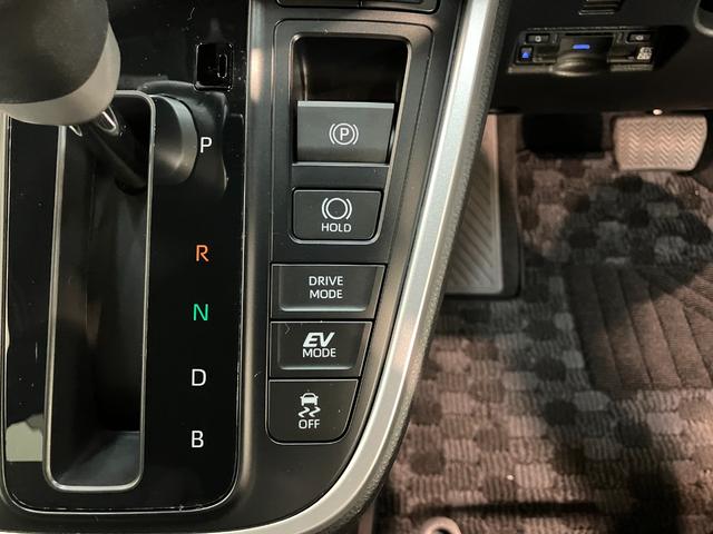 ヴォクシー ハイブリッドＳ－Ｚ　１０型ナビ　レーダークルコン　Ｂカメラ　トヨタセーフティセンス　コーナーセンサー　１０型フルセグナビ　バックカメラ　ドラレコ　Ｂｌｕｅｔｏｏｔｈ　ＵＳＢ　ＥＴＣ　レーダークルコン　シートヒーター　両側パワスラ　デュアルエアコン　ＬＥＤ（53枚目）