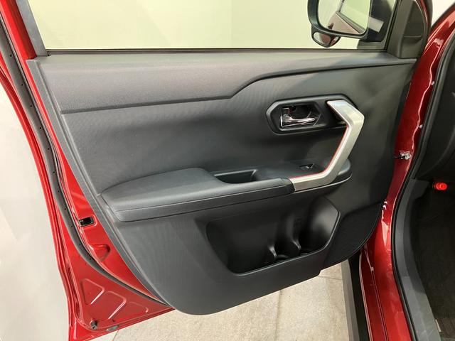 ロッキー Ｘ　ＨＥＶ　９型ディスプレイオーディオ　ドラレコ　車検整備付　衝突被害軽減ブレーキ　コーナーセンサー　９型ディスプレイオーディオ　フルセグ　バックカメラ　Ｂｌｕｅｔｏｏｔｈ　ＵＳＢ　ＴＶコントロール　電動パーキング　ＬＥＤ　前後ドラレコ（28枚目）