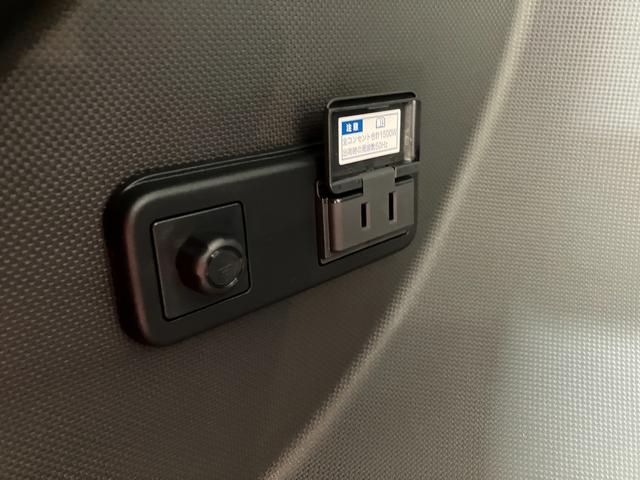 ロッキー Ｘ　ＨＥＶ　９型ディスプレイオーディオ　ドラレコ　車検整備付　衝突被害軽減ブレーキ　コーナーセンサー　９型ディスプレイオーディオ　フルセグ　バックカメラ　Ｂｌｕｅｔｏｏｔｈ　ＵＳＢ　ＴＶコントロール　電動パーキング　ＬＥＤ　前後ドラレコ（62枚目）