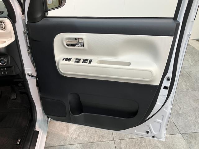 ムーヴキャンバス ストライプスＧターボ　９型ディスプレイオーディオ　クルコン　衝突被害軽減ブレーキ　コーナーセンサー　９型ディスプレイオーディオ　フルセグ　Ｂｌｕｅｔｏｏｔｈ　ＵＳＢ　バックカメラ　両側電動スライドドア　シートヒーター　電動パーキングブレーキ　レーダークルコン（28枚目）