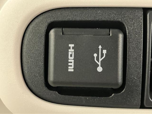 ムーヴキャンバス ストライプスＧターボ　９型ディスプレイオーディオ　クルコン　衝突被害軽減ブレーキ　コーナーセンサー　９型ディスプレイオーディオ　フルセグ　Ｂｌｕｅｔｏｏｔｈ　ＵＳＢ　バックカメラ　両側電動スライドドア　シートヒーター　電動パーキングブレーキ　レーダークルコン（57枚目）