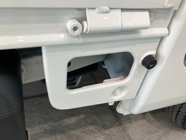 ハイゼットトラック スタンダード 4WD CVT車 CDステレオ 衝突被害軽減ブレーキ コーナーセンサー パートタイム4WD CDステレオ マニュアルエアコン マニュアルレベリング オートライト(28枚目)