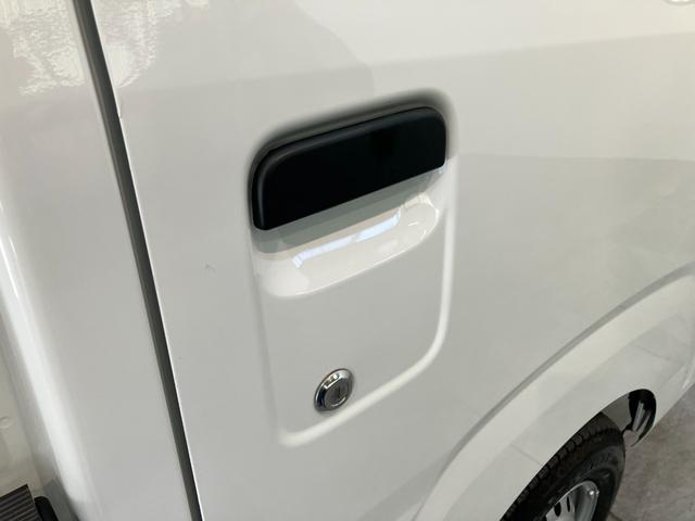ハイゼットトラック スタンダード 4WD CVT車 CDステレオ 衝突被害軽減ブレーキ コーナーセンサー パートタイム4WD CDステレオ マニュアルエアコン マニュアルレベリング オートライト(35枚目)