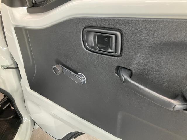 ハイゼットトラック スタンダード 4WD CVT車 CDステレオ 衝突被害軽減ブレーキ コーナーセンサー パートタイム4WD CDステレオ マニュアルエアコン マニュアルレベリング オートライト(51枚目)