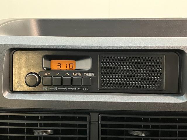 ハイゼットカーゴ スペシャルクリーン　４ＷＤ　ＣＶＴ車　コーナーセンサー　衝突被害軽減ブレーキ　スマアシ　コーナーセンサー　前席パワーウインドウ　ＡＭ／ＦＭステレオ　両側スライドドア　パートタイム４ＷＤ　オートライト　マニュアルレベリング（12枚目）