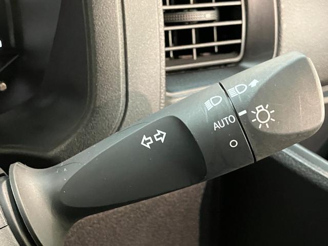 ハイゼットカーゴ スペシャルクリーン　４ＷＤ　ＣＶＴ車　コーナーセンサー　衝突被害軽減ブレーキ　スマアシ　コーナーセンサー　前席パワーウインドウ　ＡＭ／ＦＭステレオ　両側スライドドア　パートタイム４ＷＤ　オートライト　マニュアルレベリング（18枚目）