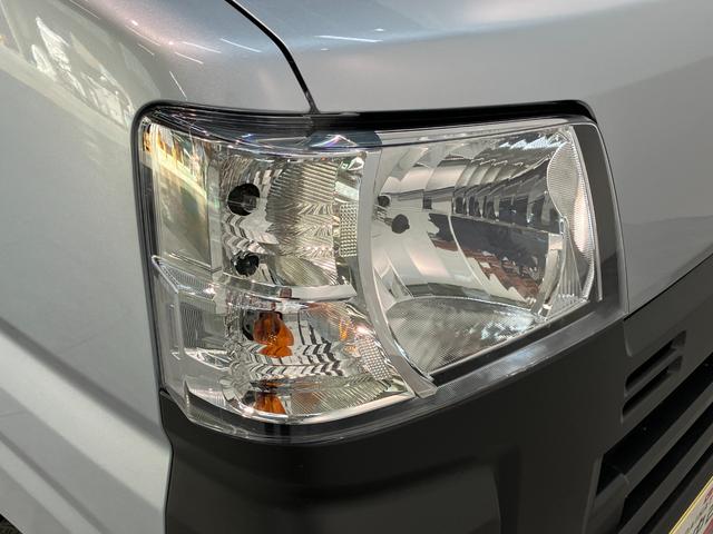 ハイゼットカーゴ スペシャルクリーン　４ＷＤ　ＣＶＴ車　コーナーセンサー　衝突被害軽減ブレーキ　スマアシ　コーナーセンサー　前席パワーウインドウ　ＡＭ／ＦＭステレオ　両側スライドドア　パートタイム４ＷＤ　オートライト　マニュアルレベリング（33枚目）