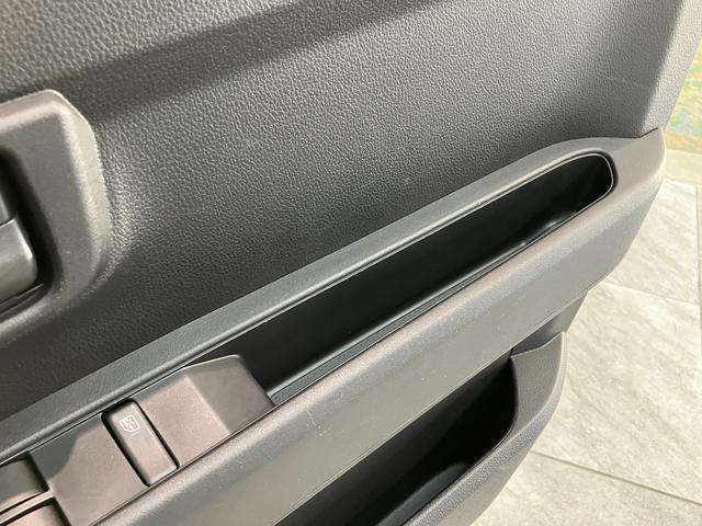 ハイゼットカーゴ スペシャルクリーン　４ＷＤ　ＣＶＴ車　コーナーセンサー　衝突被害軽減ブレーキ　スマアシ　コーナーセンサー　前席パワーウインドウ　ＡＭ／ＦＭステレオ　両側スライドドア　パートタイム４ＷＤ　オートライト　マニュアルレベリング（50枚目）