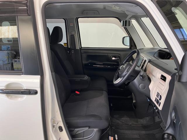 ムーヴキャンバス ＧブラックアクセントＶＳ　ＳＡ３　８型フルセグナビ　Ｐカメラ　衝突被害軽減ブレーキ　８型フルセグナビ　Ｂｌｕｅｔｏｏｔｈ　ＵＳＢ　ＤＶＤ　パノラマカメラ　前後ドラレコ　ＥＴＣ　両側電動スライドドア　前席シートヒーター　ＬＥＤ　オートエアコン　タイヤ４本新品交換済（5枚目）