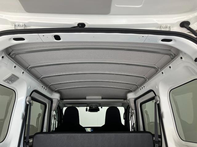 ハイゼットカーゴ DX 4WD フルセグナビ ドラレコ キーレス LED 衝突被害軽減ブレーキ スマアシ コーナーセンサー キーレス 前席パワーウインドウ フルセグナビ ドラレコ ETC DVD再生 Bluetooth USB LED オートライト パートタイム4WD(65枚目)