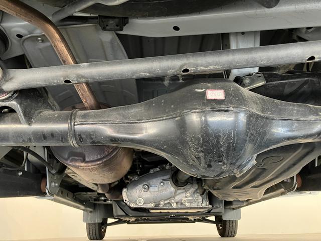 ハイゼットカーゴ DX 4WD フルセグナビ ドラレコ キーレス LED 衝突被害軽減ブレーキ スマアシ コーナーセンサー キーレス 前席パワーウインドウ フルセグナビ ドラレコ ETC DVD再生 Bluetooth USB LED オートライト パートタイム4WD(67枚目)