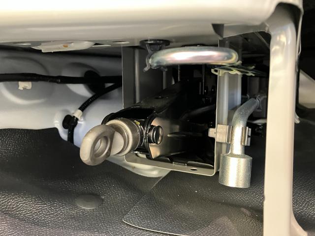 ハイゼットカーゴ DX 4WD フルセグナビ ドラレコ キーレス LED 衝突被害軽減ブレーキ スマアシ コーナーセンサー キーレス 前席パワーウインドウ フルセグナビ ドラレコ ETC DVD再生 Bluetooth USB LED オートライト パートタイム4WD(70枚目)