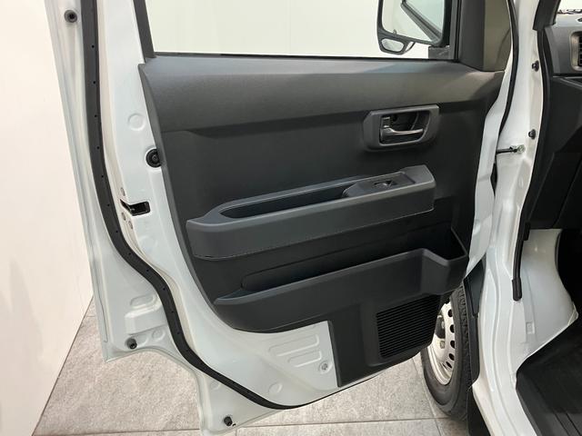 ハイゼットカーゴ ＤＸ　４ＷＤ　フルセグナビ　ドラレコ　ＥＴＣ　キーレス　衝突被害軽減ブレーキ　スマアシ　コーナーセンサー　キーレス　前席パワーウインドウ　フルセグナビ　ドラレコ　ＥＴＣ　ＤＶＤ再生　Ｂｌｕｅｔｏｏｔｈ　ＵＳＢ　ＬＥＤ　オートライト　パートタイム４ＷＤ（27枚目）