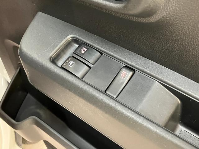 ハイゼットカーゴ ＤＸ　４ＷＤ　フルセグナビ　ドラレコ　ＥＴＣ　キーレス　衝突被害軽減ブレーキ　スマアシ　コーナーセンサー　キーレス　前席パワーウインドウ　フルセグナビ　ドラレコ　ＥＴＣ　ＤＶＤ再生　Ｂｌｕｅｔｏｏｔｈ　ＵＳＢ　ＬＥＤ　オートライト　パートタイム４ＷＤ（42枚目）