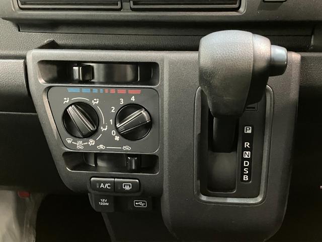 ハイゼットカーゴ ＤＸ　４ＷＤ　フルセグナビ　ドラレコ　ＥＴＣ　キーレス　衝突被害軽減ブレーキ　スマアシ　コーナーセンサー　キーレス　前席パワーウインドウ　フルセグナビ　ドラレコ　ＥＴＣ　ＤＶＤ再生　Ｂｌｕｅｔｏｏｔｈ　ＵＳＢ　ＬＥＤ　オートライト　パートタイム４ＷＤ（45枚目）