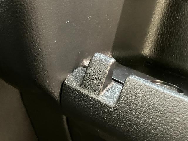 ハイゼットカーゴ ＤＸ　４ＷＤ　フルセグナビ　ドラレコ　ＥＴＣ　キーレス　衝突被害軽減ブレーキ　スマアシ　コーナーセンサー　キーレス　前席パワーウインドウ　フルセグナビ　ドラレコ　ＥＴＣ　ＤＶＤ再生　Ｂｌｕｅｔｏｏｔｈ　ＵＳＢ　ＬＥＤ　オートライト　パートタイム４ＷＤ（62枚目）