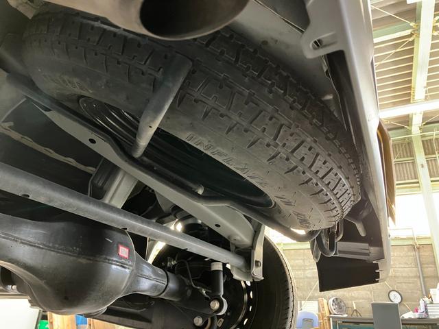 ハイゼットカーゴ ＤＸ　４ＷＤ　ＣＶＴ車　キーレス　前席パワーウインドウ　衝突被害軽減ブレーキ　スマアシ　コーナーセンサー　ＣＤステレオ　ドラレコ　オートライト　キーレス　前席パワーウインドウ　両側スライドドア　パートタイム４ＷＤ（59枚目）