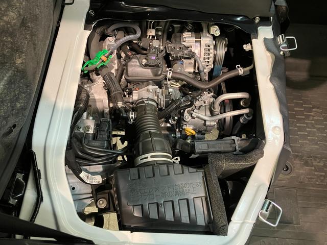 ハイゼットカーゴ ＤＸ　４ＷＤ　ＣＶＴ車　キーレス　前席パワーウインドウ　衝突被害軽減ブレーキ　スマアシ　コーナーセンサー　ＣＤステレオ　ドラレコ　オートライト　キーレス　前席パワーウインドウ　両側スライドドア　パートタイム４ＷＤ（62枚目）