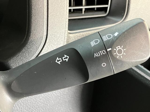 ハイゼットカーゴ ＤＸ　４ＷＤ　コーナーセンサー　ドラレコ　キーレス　衝突被害軽減ブレーキ　スマアシ　コーナーセンサー　キーレス　前席パワーウインドウ　ＡＭ／ＦＭステレオ　ドラレコ　両側スライドドア　オートライト　マニュアルレベリング　パートタイム４ＷＤ（19枚目）