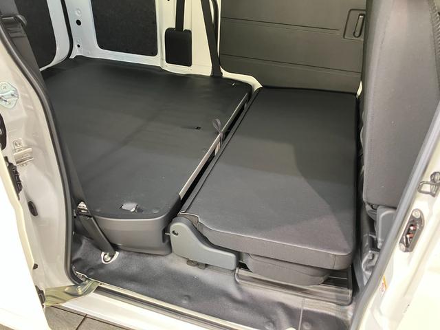 ハイゼットカーゴ ＤＸ　４ＷＤ　コーナーセンサー　ドラレコ　キーレス　衝突被害軽減ブレーキ　スマアシ　コーナーセンサー　キーレス　前席パワーウインドウ　ＡＭ／ＦＭステレオ　ドラレコ　両側スライドドア　オートライト　マニュアルレベリング　パートタイム４ＷＤ（36枚目）