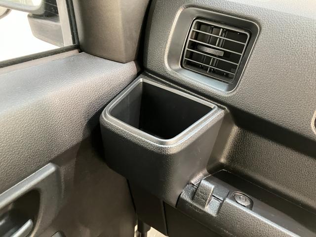 ハイゼットカーゴ ＤＸ　４ＷＤ　コーナーセンサー　ドラレコ　キーレス　衝突被害軽減ブレーキ　スマアシ　コーナーセンサー　キーレス　前席パワーウインドウ　ＡＭ／ＦＭステレオ　ドラレコ　両側スライドドア　オートライト　マニュアルレベリング　パートタイム４ＷＤ（54枚目）