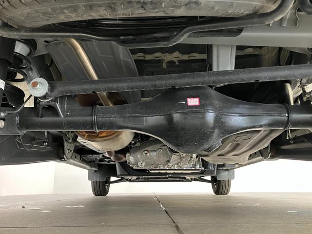 ハイゼットカーゴ ＤＸ　４ＷＤ　コーナーセンサー　ドラレコ　キーレス　衝突被害軽減ブレーキ　スマアシ　コーナーセンサー　キーレス　前席パワーウインドウ　ＡＭ／ＦＭステレオ　ドラレコ　両側スライドドア　オートライト　マニュアルレベリング　パートタイム４ＷＤ（60枚目）