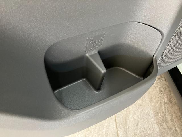 タフト Ｇ　９型ディスプレイオーディオ　レーダクルーズコントロール　衝突被害軽減ブレーキ　コーナーセンサー　９型ディスプレイオーディオ　フルセグ　バックカメラ　Ｂｌｕｅｔｏｏｔｈ　ＵＳＢ　前席シートヒーター　ＬＥＤ　オートライト　レーダークルコン　オートエアコン（69枚目）