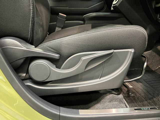 タフト Ｇターボクロムベンチャー　フルセグナビ　バックカメラ　衝突被害軽減ブレーキ　コーナーセンサー　フルセグナビ　バックカメラ　ＤＶＤ再生　Ｂｌｕｅｔｏｏｔｈ　ＵＳＢ　前後ドラレコ　前席シートヒーター　電動パーキング　ＬＥＤ　オートライト　クルコン　ターボ（45枚目）