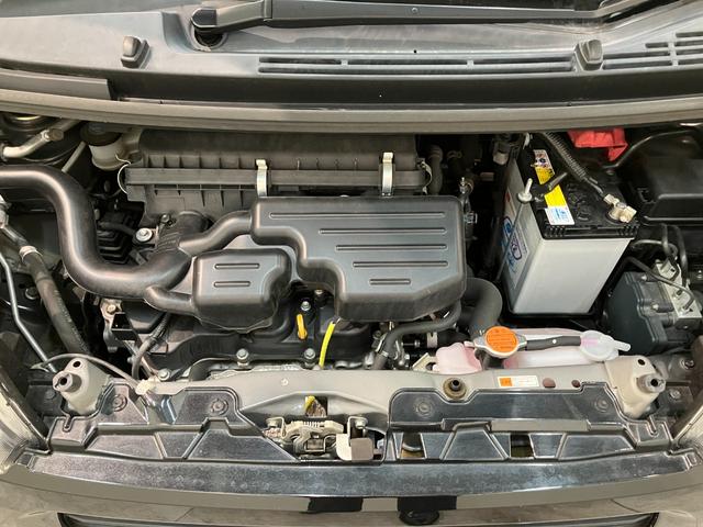 ムーヴ Ｘリミテッド２ＳＡ３　スマートキー　シートヒーター　ＬＥＤ　衝突被害軽減ブレーキ　ＣＤステレオ　バックカメラ（ナビ装着時用）　シートヒーター　ＬＥＤヘッドライト　オートライト　オートエアコン　電動格納式ミラー　スマートキー　エコアイドル（9枚目）