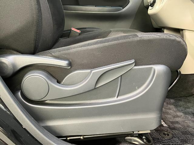 ムーヴ Ｘリミテッド２ＳＡ３　スマートキー　シートヒーター　ＬＥＤ　衝突被害軽減ブレーキ　ＣＤステレオ　バックカメラ（ナビ装着時用）　シートヒーター　ＬＥＤヘッドライト　オートライト　オートエアコン　電動格納式ミラー　スマートキー　エコアイドル（43枚目）