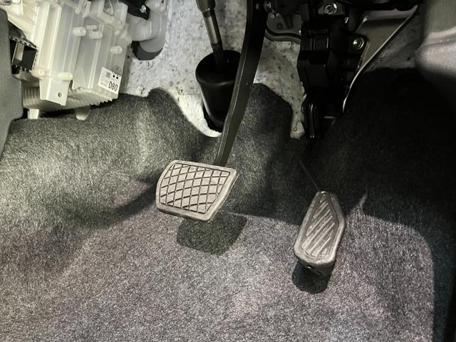 タフト Ｇターボダーククロムベンチャー　届出済未使用車　９型ＤＡ　衝突被害軽減ブレーキ　コーナーセンサー　９型ディスプレイオーディオ　フルセグ　バックカメラ　Ｂｌｕｅｔｏｏｔｈ　ＵＳＢ　前席シートヒーター　電動パーキング　ＬＥＤ　レーダークルーズコントロール（70枚目）