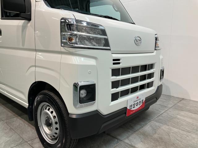 ハイゼットカーゴ ＤＸ　４ＷＤ　ＣＶＴ車　フルセグナビ　ドラレコ　車検整備付　衝突被害軽減ブレーキ　スマアシ　コーナーセンサー　キーレス　前席パワーウインドウ　フルセグナビ　ドラレコ　ＥＴＣ　ＤＶＤ再生　Ｂｌｕｅｔｏｏｔｈ　ＬＥＤ　オートライト　パートタイム４ＷＤ（34枚目）