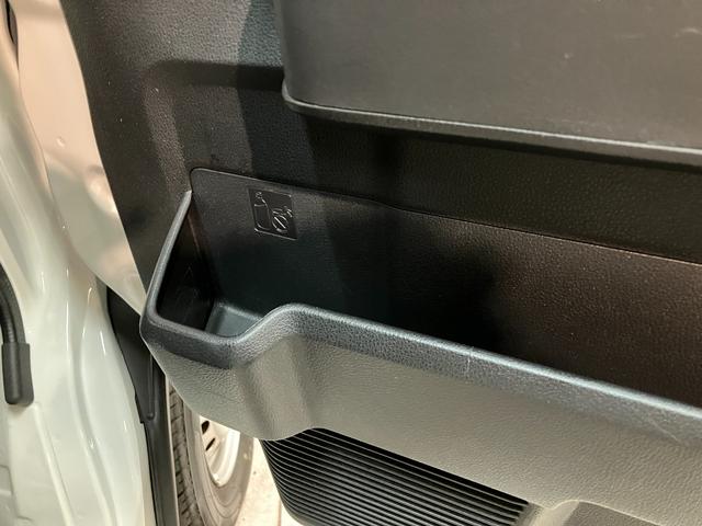 ハイゼットカーゴ ＤＸ　４ＷＤ　ＣＶＴ車　フルセグナビ　ドラレコ　車検整備付　衝突被害軽減ブレーキ　スマアシ　コーナーセンサー　キーレス　前席パワーウインドウ　フルセグナビ　ドラレコ　ＥＴＣ　ＤＶＤ再生　Ｂｌｕｅｔｏｏｔｈ　ＬＥＤ　オートライト　パートタイム４ＷＤ（47枚目）