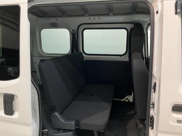 ハイゼットカーゴ ＤＸ　４ＷＤ　ＣＶＴ車　フルセグナビ　ドラレコ　車検整備付　衝突被害軽減ブレーキ　スマアシ　コーナーセンサー　キーレス　前席パワーウインドウ　フルセグナビ　ドラレコ　ＥＴＣ　ＤＶＤ再生　Ｂｌｕｅｔｏｏｔｈ　ＬＥＤ　オートライト　パートタイム４ＷＤ（48枚目）