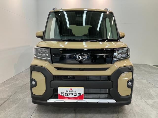 タント ファンクロス　９型ディスプレイオーディオ　届出済未使用車　衝突被害軽減ブレーキ　コーナーセンサー　９型ディスプレイオーディオ　フルセグ　Ｂｌｕｅｔｏｏｔｈ　ＵＳＢ　バックカメラ　両側電動スライドドア　前席シートヒーター　ＬＥＤ　スマートキー　エコアイドル（21枚目）