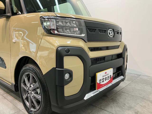 タント ファンクロス　９型ディスプレイオーディオ　届出済未使用車　衝突被害軽減ブレーキ　コーナーセンサー　９型ディスプレイオーディオ　フルセグ　Ｂｌｕｅｔｏｏｔｈ　ＵＳＢ　バックカメラ　両側電動スライドドア　前席シートヒーター　ＬＥＤ　スマートキー　エコアイドル（33枚目）