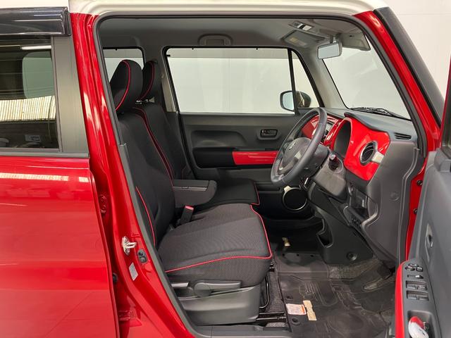 ハスラー Ｊスタイル　ＣＤステレオ　スマートキー　シートヒーター　衝突被害軽減ブレーキ　ＣＤステレオ　オートエアコン　ＨＩＤヘッドランプ　オートライト　前席シートヒーター　スマートキー　電動格納式ミラー　エコアイドル　タイヤ４本新品交換済み（5枚目）