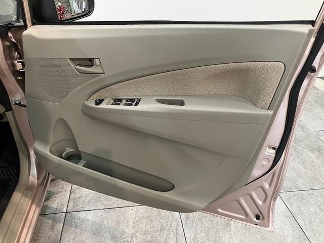 ムーヴ Ｘ　ＣＤステレオ　スマートキー　オートエアコン　エコアイドル　ＣＤステレオ　オートエアコン　マニュアルレベリング　スマートキー　電動格納式ミラー　エコアイドル（28枚目）