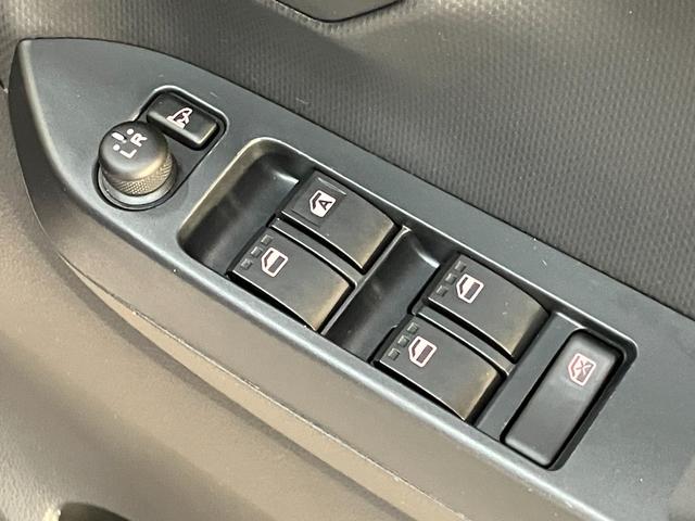 ミライース Ｘ　リミテッドＳＡ３　ＣＤステレオ　コーナーセンサー　ＬＥＤ　衝突被害軽減ブレーキ　スマアシ３　コーナーセンサー　バックカメラ（ナビ装着時用）　ＬＥＤヘッドランプ　オートライト　電動格納式ミラー　キーレスエントリー　エコアイドル（16枚目）