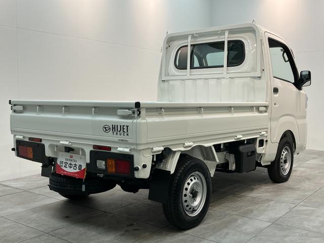 ハイゼットトラック スタンダード 4WD コーナーセンサー 届出済未使用車 衝突被害軽減ブレーキ コーナーセンサー パートタイム4WD AM/FMラジオ マニュアルエアコン マニュアルレベリング オートライト(3枚目)