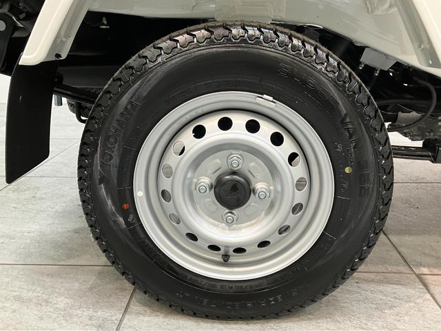 ハイゼットトラック スタンダード 4WD コーナーセンサー 届出済未使用車 衝突被害軽減ブレーキ コーナーセンサー パートタイム4WD AM/FMラジオ マニュアルエアコン マニュアルレベリング オートライト(10枚目)