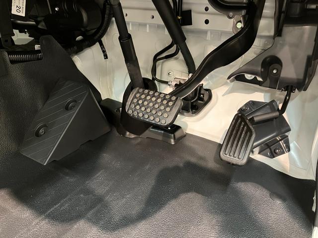 ハイゼットトラック スタンダード 4WD コーナーセンサー 届出済未使用車 衝突被害軽減ブレーキ コーナーセンサー パートタイム4WD AM/FMラジオ マニュアルエアコン マニュアルレベリング オートライト(63枚目)