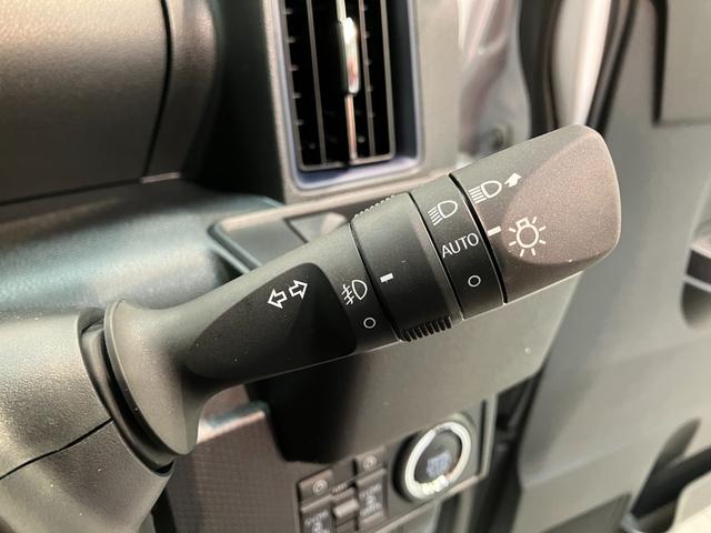 タント カスタムＲＳ　９型ディスプレイオーディオ　届出済未使用車　衝突被害軽減ブレーキ　コーナーセンサー　９型ディスプレイオーディオ　フルセグ　Ｂｌｕｅｔｏｏｔｈ　ＵＳＢ　バックカメラ　両側電動スライドドア　前席シートヒーター　ＬＥＤ　スマートキー　電動パーキング（51枚目）