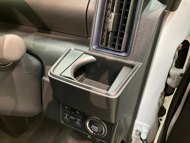 タント カスタムＲＳ　９型ディスプレイオーディオ　届出済未使用車　衝突被害軽減ブレーキ　コーナーセンサー　９型ディスプレイオーディオ　フルセグ　Ｂｌｕｅｔｏｏｔｈ　ＵＳＢ　バックカメラ　両側電動スライドドア　前席シートヒーター　ＬＥＤ　スマートキー　電動パーキング（67枚目）