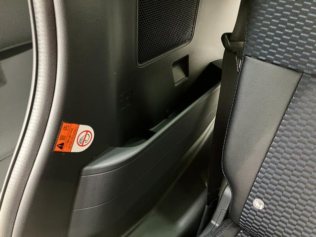 タント カスタムＲＳ　９型ディスプレイオーディオ　届出済未使用車　衝突被害軽減ブレーキ　コーナーセンサー　９型ディスプレイオーディオ　フルセグ　Ｂｌｕｅｔｏｏｔｈ　ＵＳＢ　バックカメラ　両側電動スライドドア　前席シートヒーター　ＬＥＤ　スマートキー　電動パーキング（71枚目）