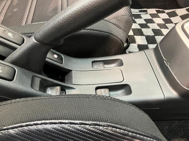 コペン セロ フルセグナビ バックカメラ ドラレコ 車検整備付 電動オープンルーフ フルセグナビ DVD再生 Bluetooth USB ドライブレコーダー ETC バックカメラ シートヒーター LEDヘッドライト オートライト スマートキー オートエアコン(27枚目)