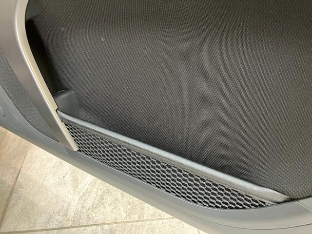 コペン セロ フルセグナビ バックカメラ ドラレコ 車検整備付 電動オープンルーフ フルセグナビ DVD再生 Bluetooth USB ドライブレコーダー ETC バックカメラ シートヒーター LEDヘッドライト オートライト スマートキー オートエアコン(69枚目)