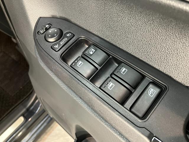 タント カスタムX 9型ディスプレイオーディオ パーキングアシスト 衝突被害軽減ブレーキ コーナーセンサー 9型ディスプレイオーディオ フルセグ Bluetooth USB パノラマカメラ 前後ドラレコ 駐車支援機能 両側電動スライドドア 前席シートヒーター クルコン(42枚目)