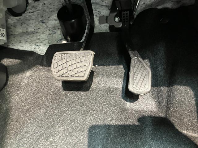 タント カスタムX 9型ディスプレイオーディオ 届出済未使用車 衝突被害軽減ブレーキ コーナーセンサー 9型ディスプレイオーディオ フルセグ Bluetooth USB バックカメラ 両側電動スライドドア 前席シートヒーター LED スマートキー エコアイドル(72枚目)