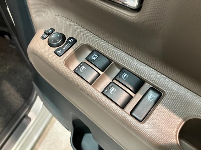 ムーヴキャンバス セオリーGターボ 9型ディスプレイオーディオ バックカメラ 衝突被害軽減ブレーキ コーナーセンサー 9型ディスプレイオーディオ フルセグ Bluetooth USB バックカメラ 両側電動スライドドア 前席シートヒーター 電動パーキング レーダークルコン(46枚目)